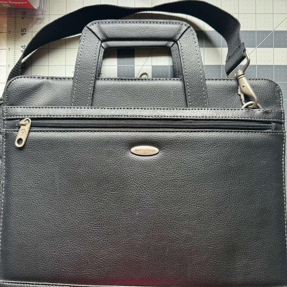 Samsonite 1910 Black Leather Messenger Bag‎ Briefcase Laptop Case Shoulder Bag